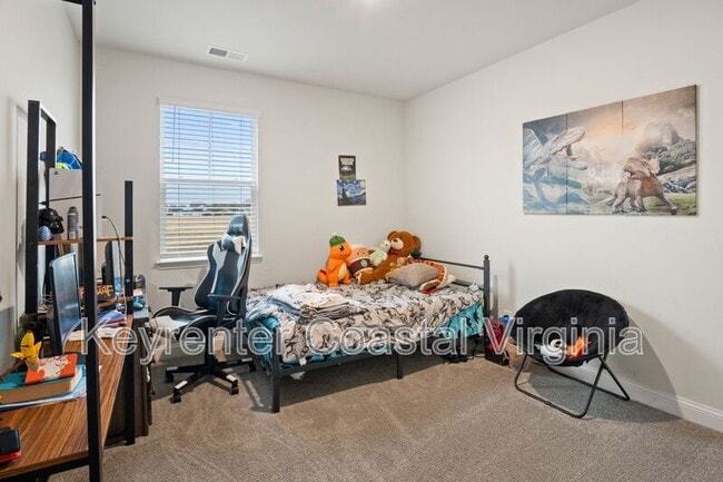 Building Photo - 175 Royal Black Heath