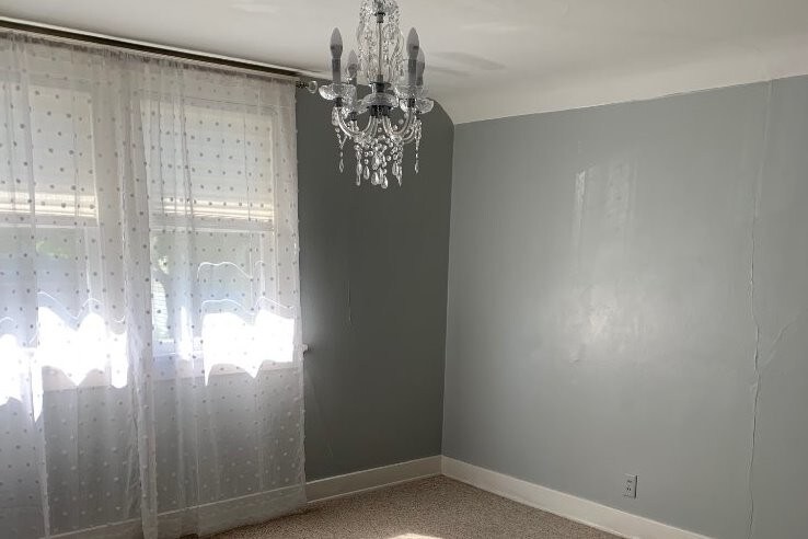 Building Photo - 2040 S 74th St