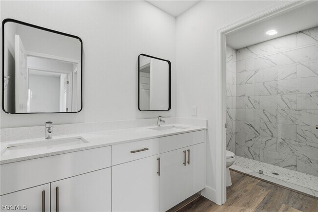 Building Photo - 325 Hermosa Ave