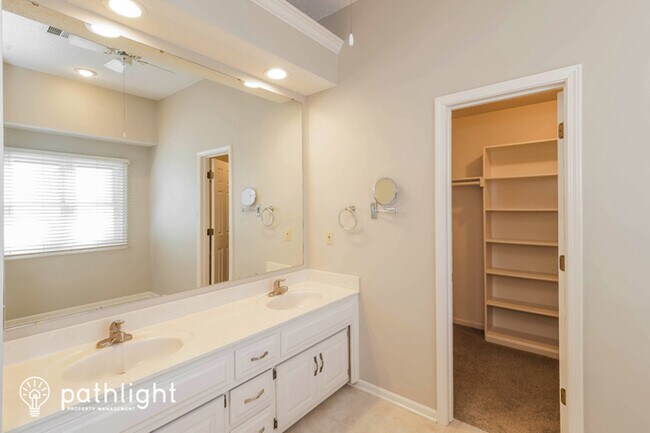 Building Photo - 14231 West 120th Street, Olathe, KS, 66062