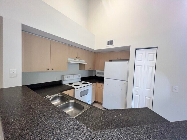 Building Photo - 4171 San Marino Blvd
