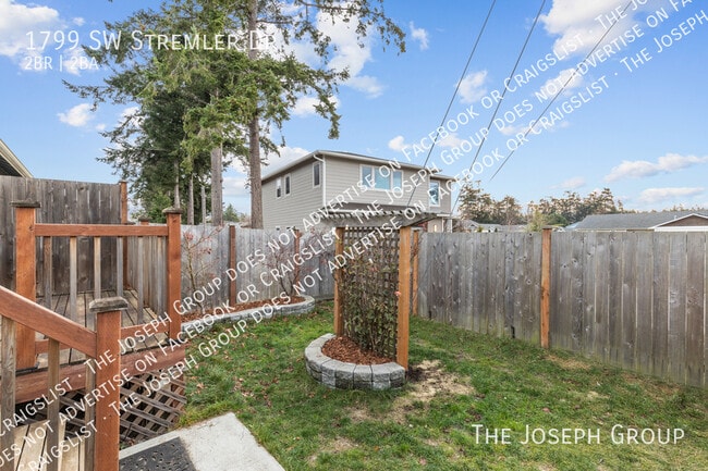 Building Photo - 1799 Stremler Dr