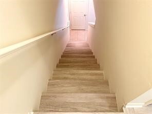 Building Photo - 10064 Emnora Ln