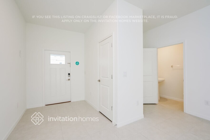Building Photo - 8275 Birch Hvn Ln
