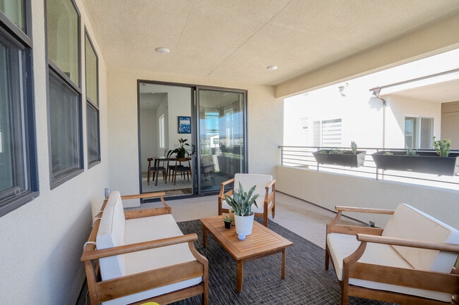 Building Photo - 26939 Goldfinch Ln