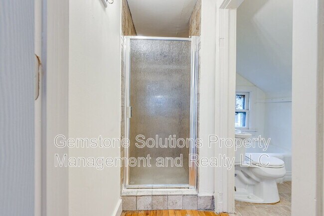 Building Photo - 2537 Blair Blvd