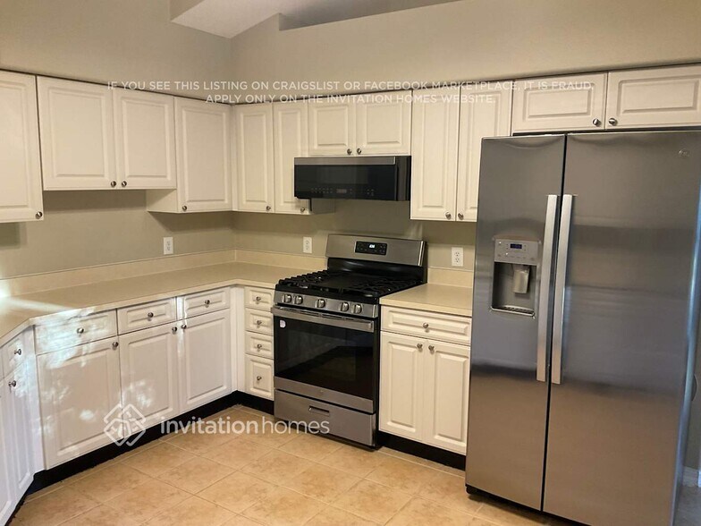 Building Photo - 2 Blockhouse Ct