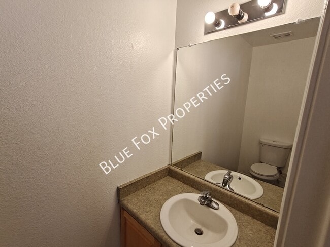 Building Photo - 3421 N Green Gulch Ct