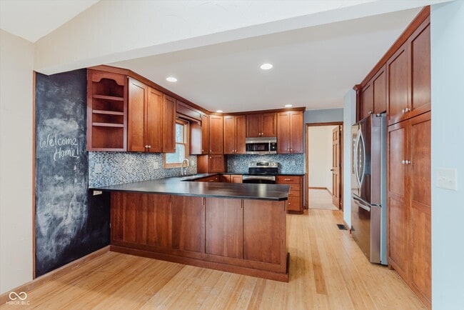 Building Photo - 3711 Tara Ct