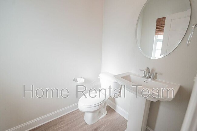 Building Photo - 87 Hammock Dr