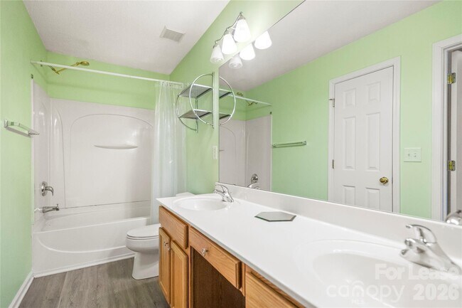 Building Photo - 148 Mangum Cir