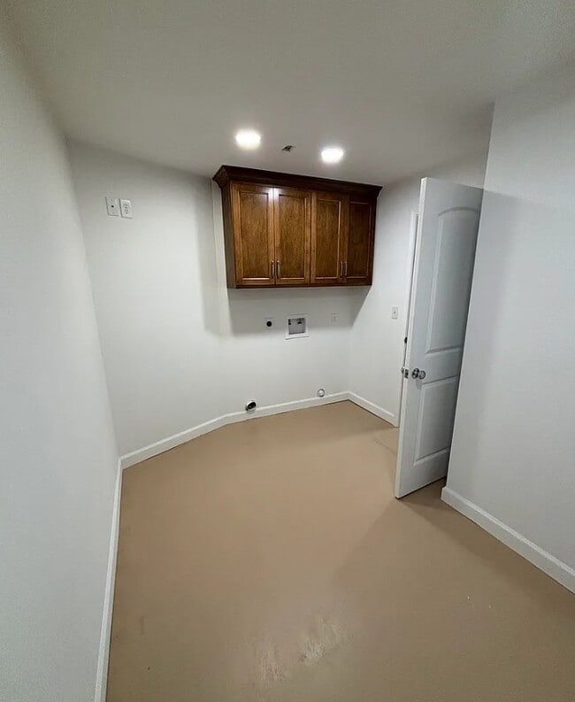 Building Photo - 58 West Apartments