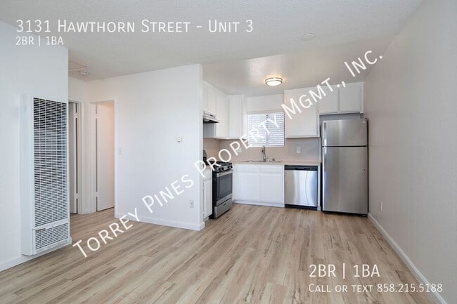 Primary Photo - 3131 Hawthorn St