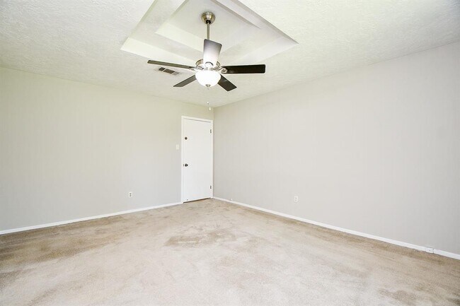 Building Photo - 9014 Mellow Brook Dr