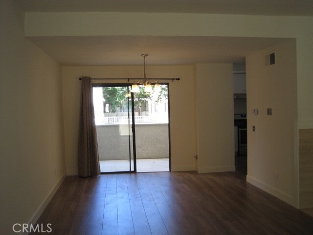 Building Photo - 2577 Plaza del Amo