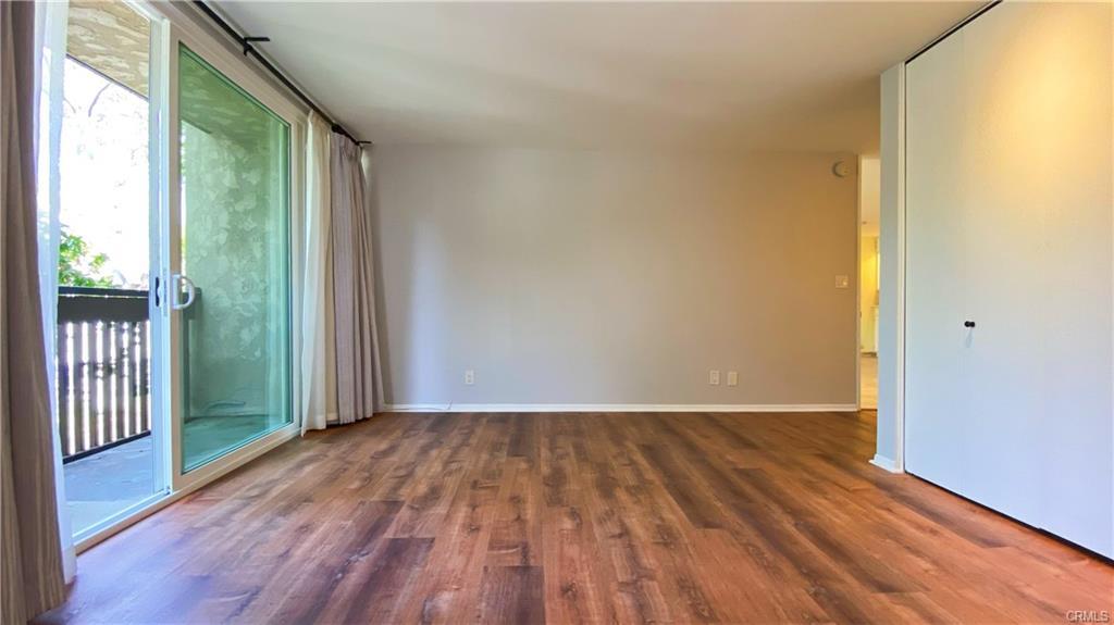 Large Primary Bedroom - 5901 Canterbury Dr