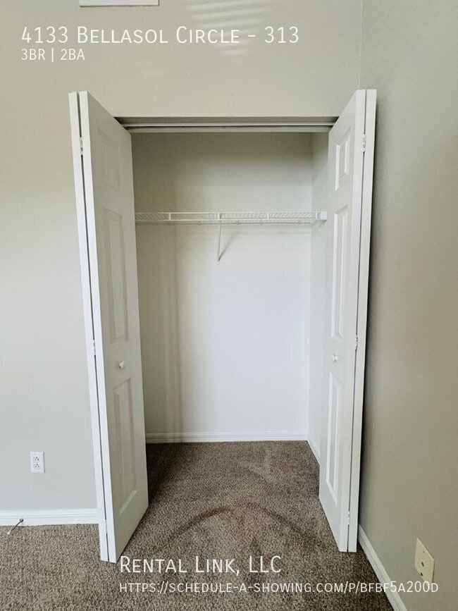 Building Photo - 4133 Bellasol Cir