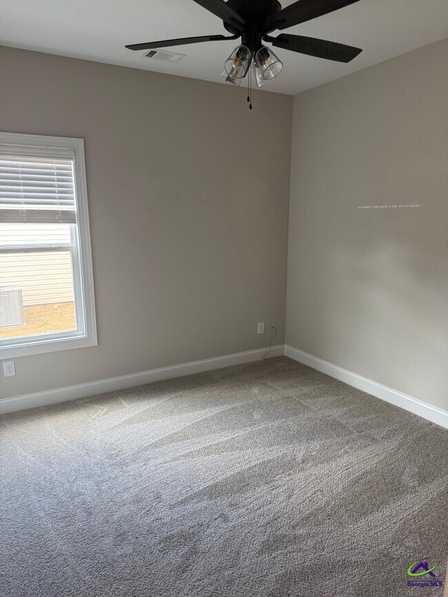 Building Photo - 105 Amargosa Pl