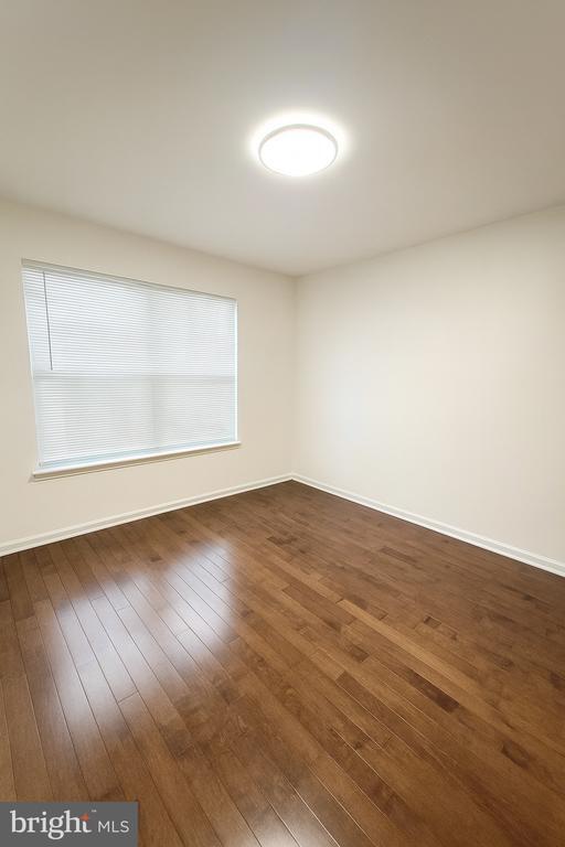 Building Photo - 3 Carey St