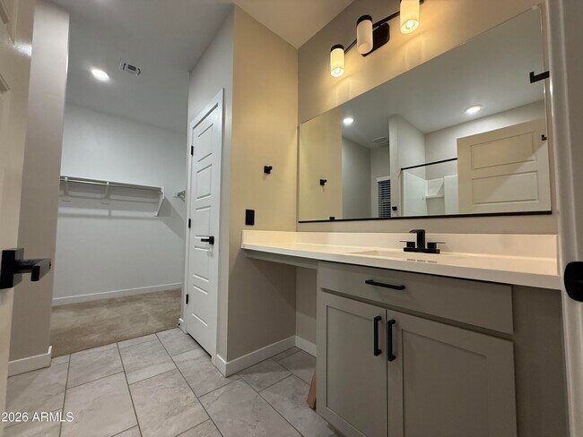 Building Photo - 35448 W Santa Barbara Ave