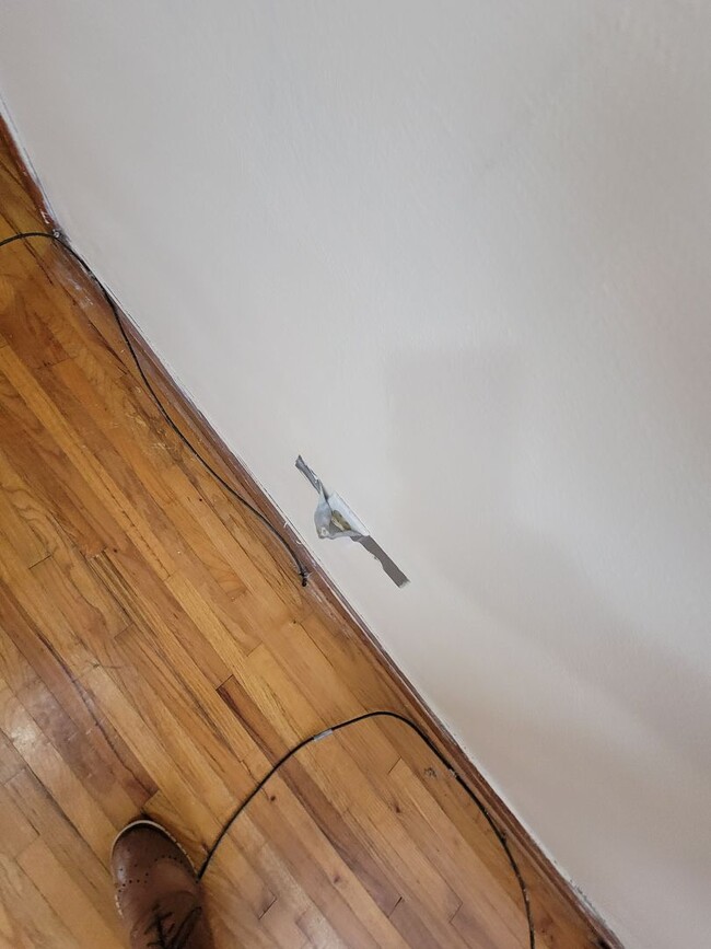 Building Photo - 3 Bedroom Single Family home for Rent