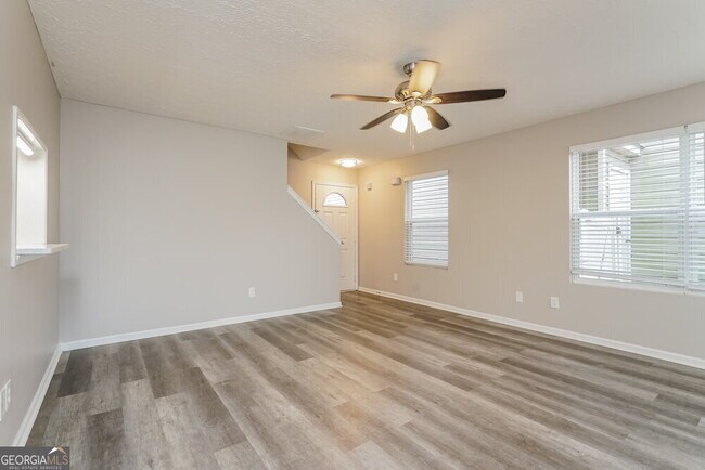 Building Photo - 5970 Mountain Top Pl