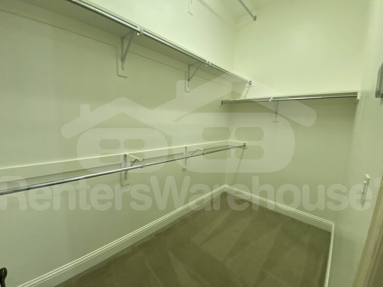 Building Photo - 14282 Carly Ln