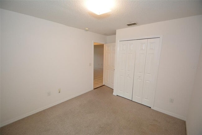 Building Photo - 15 Buttonwood Ln