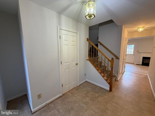 Building Photo - 7137 Wytheville Cir