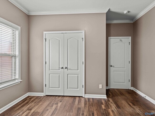 Building Photo - 14433 Royal St George