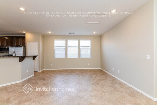 Building Photo - 10018 Pelham Park Ave