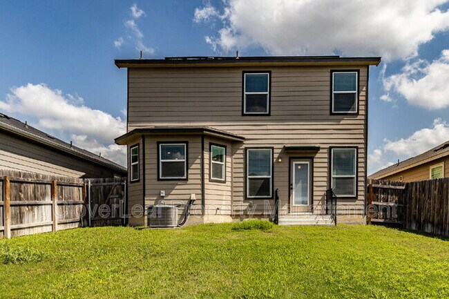 Building Photo - 11748 Red Pheasant