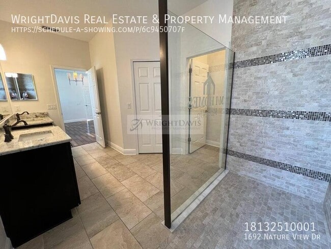 Building Photo - 1692 Nature View Dr