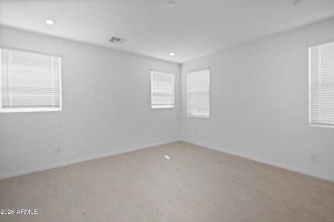 Building Photo - 13415 W Eagle Feather Rd