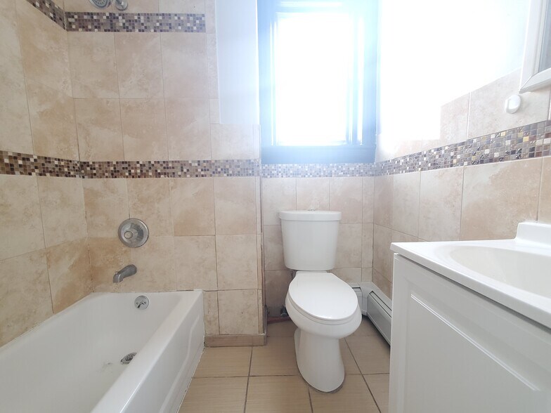 91 E 25th St 12 - 90 E 25th St