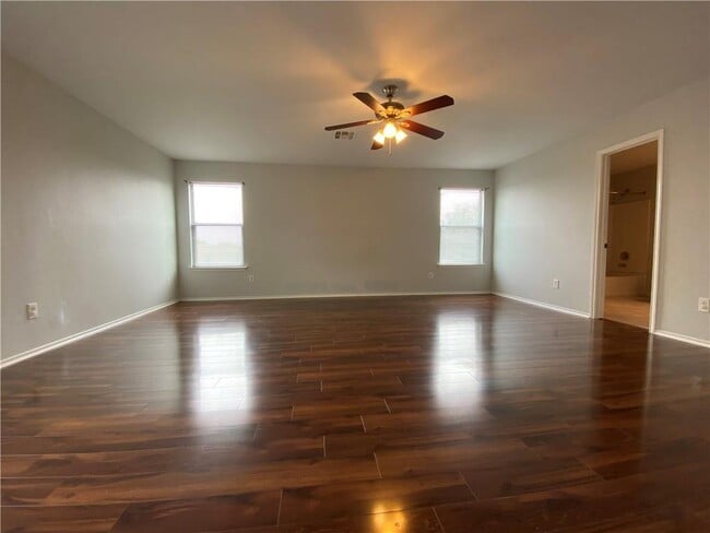 Building Photo - 13205 Sea Biscuit Dr