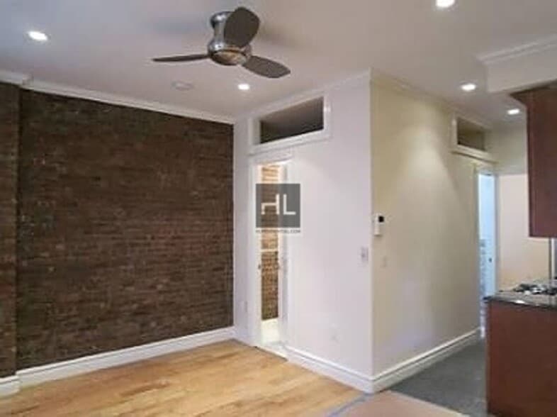 Building Photo - E 105TH ST.