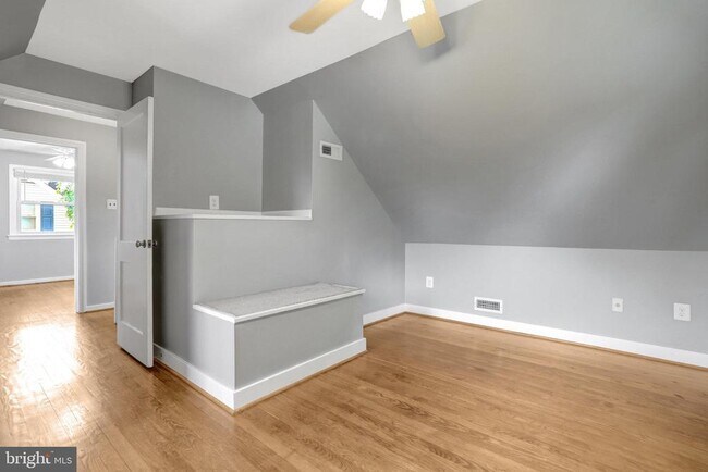 Building Photo - 6735 Williams Dr