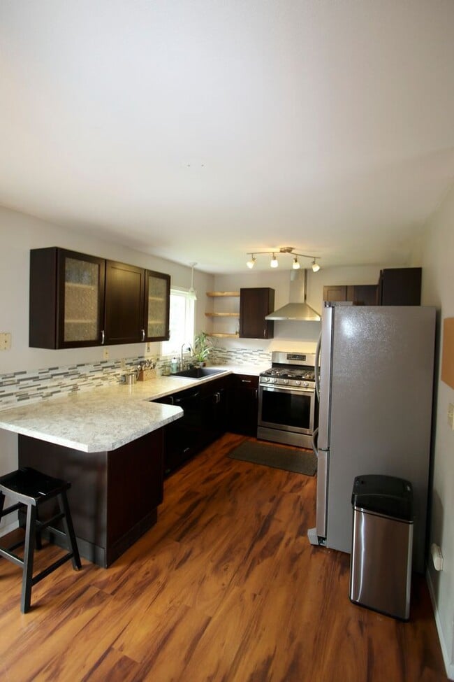 Building Photo - 3 Bedroom Home in Eagle River w/ Fenced Backyard!