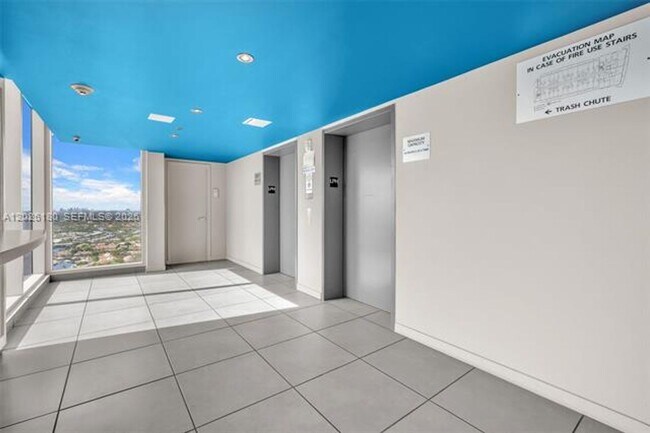 Building Photo - 2602 Halladale cu-T3105