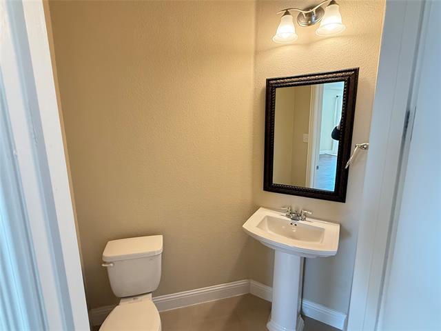 Building Photo - 13019 Lanier Dr