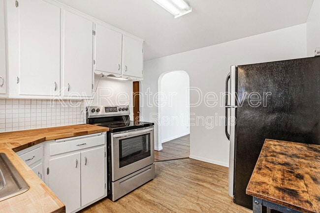 Building Photo - 3676 S Logan St