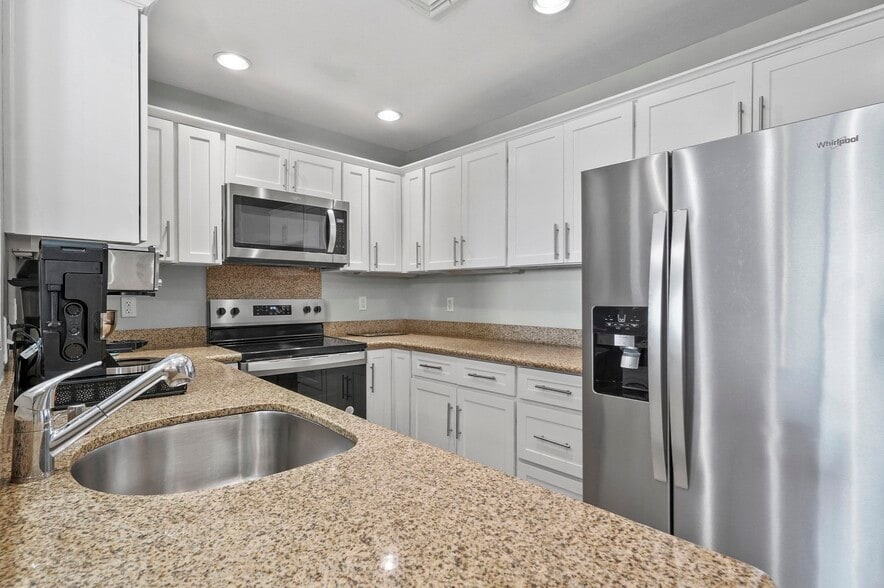 Building Photo - 360 Revere Beach Blvd