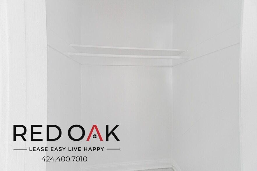 Building Photo - 1616 Normandie Ave