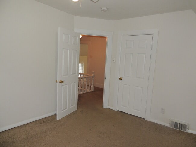 Building Photo - 509 Haish Blvd