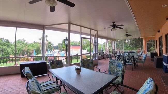 Building Photo - 2055 S Floral Ave