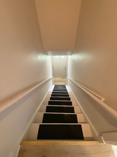 Building Photo - 1-Bed 1 Bath Property located at Cherrydale Ave.