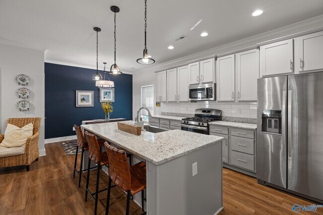Building Photo - 1509 Trek St