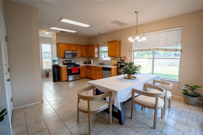 Building Photo - 14509 Mowsbury Dr