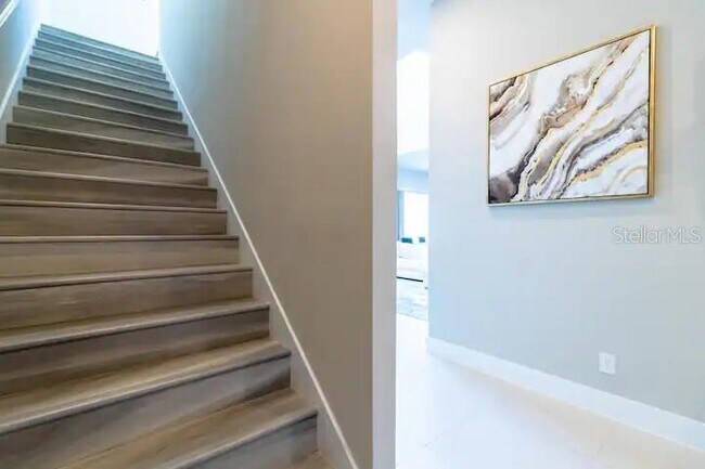Building Photo - 7740 Sandy Ridge Dr
